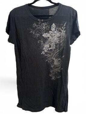 Black Short Sleeve Tee with Silver Cross Graphic Large